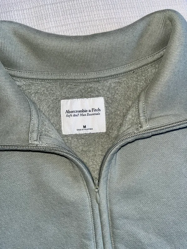 Abercrombie Essential Sunday Half-Zip - Image 5
