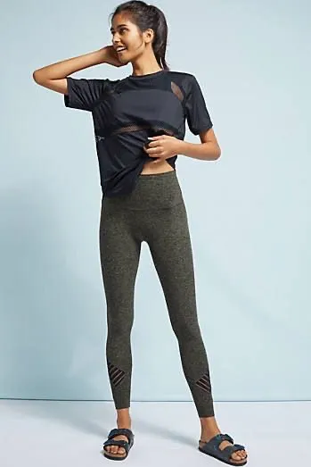 Beyond Yoga Spacedye Stacked & Sliced high waisted 7/8 leggings size S small - Image 2