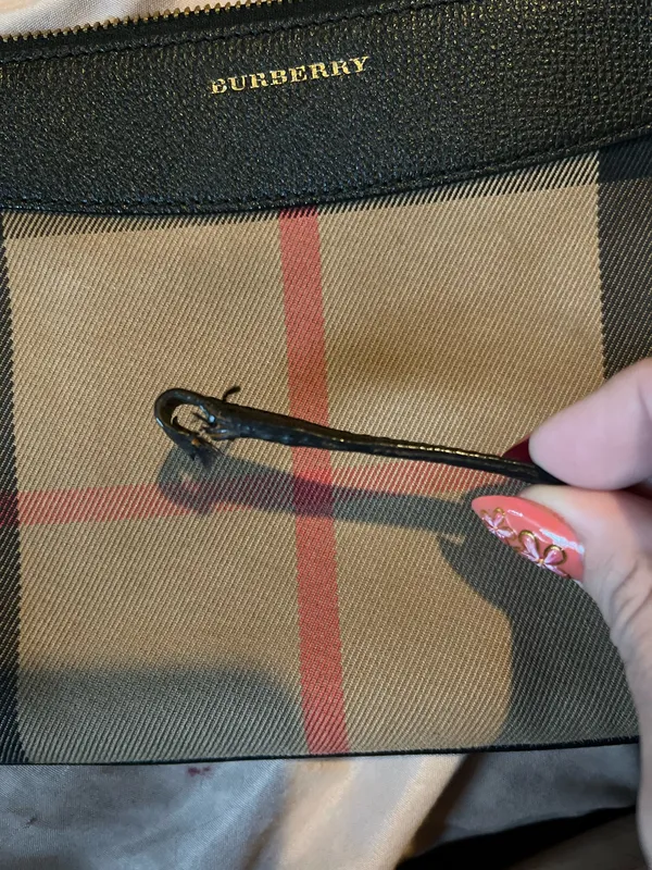 Burberry House Check derby Peyton Crossbody/clutch bag - Image 5