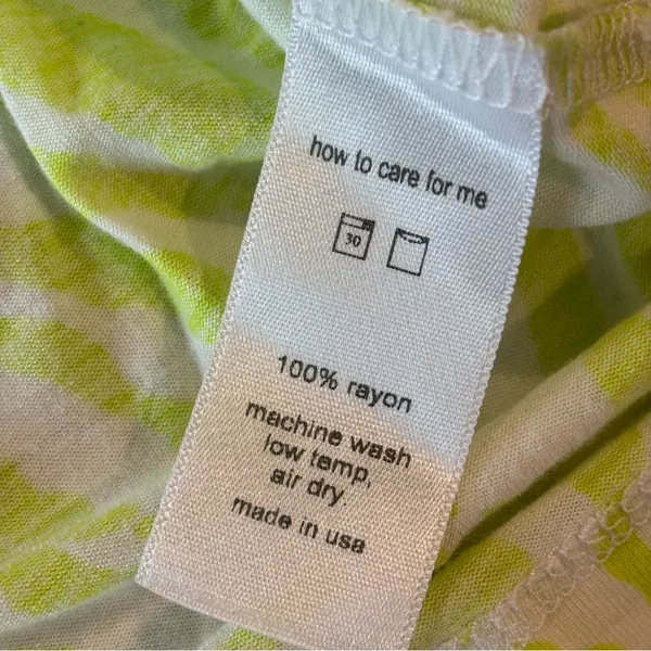 SOUL CYCLE Neon Yellow Women’s‎ Cropped Athletic T-shirt with Logo Size Small - Image 7