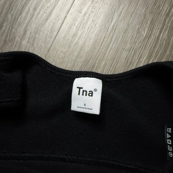 TNA Aritzia Black Sports Bra - Image 3
