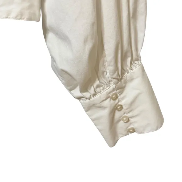 Abercrombie & Fitch White Twist Front Deep V-Neck Long Sleeve Crop Top Medium - Image 5