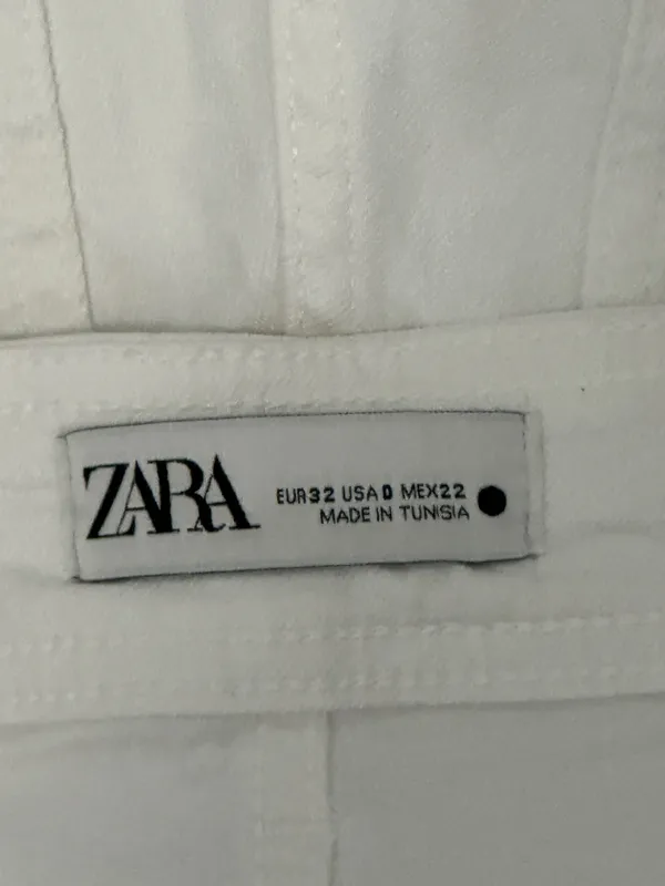 ZARA Jeans High-Rise - Image 2