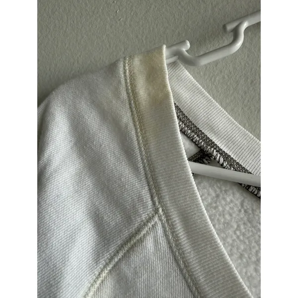 Vintage Abercrombie & Fitch Womens White y2k 3/4 Sleeve Moose Sweatshirt L‎ - Image 3