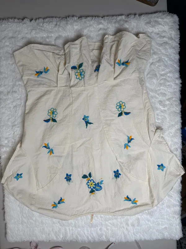 Free People Floral Embroidered Button Front Top — Size - Image 2