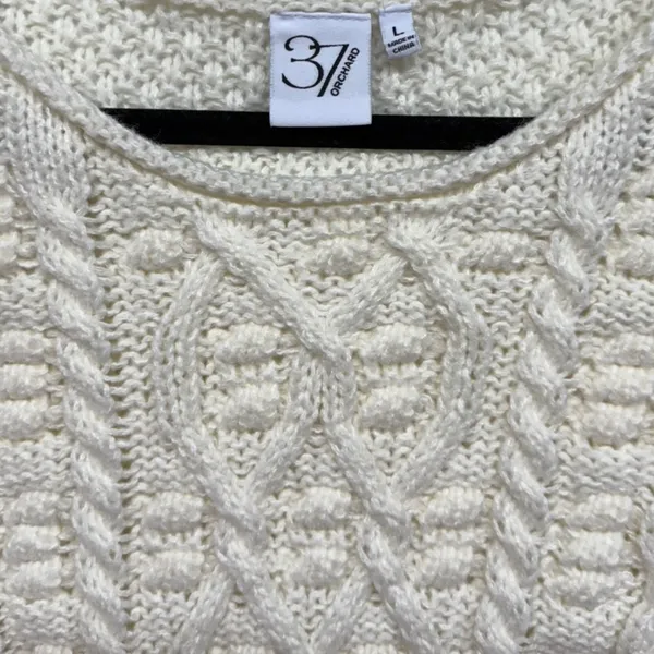 3 7 Orchard Cream Cable Knit Sweater Size Large Oversized Chunky - Image 7