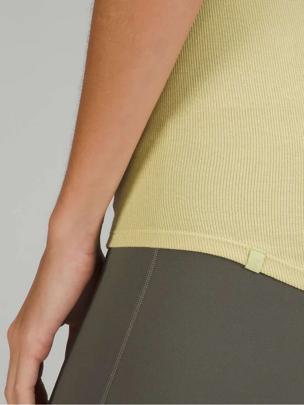 NWT Lululemon Hold Tight Tank Top Finch Yellow Size 2 Ribbed Crew High Neck - Image 3