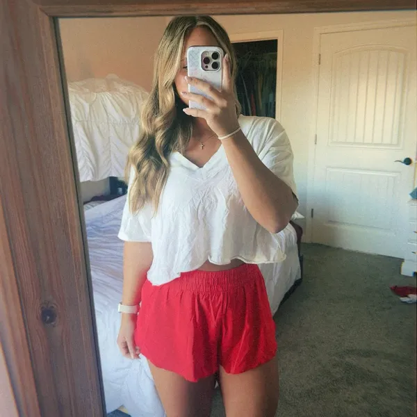 Aerie White V-Neck Crop Top - Image 2
