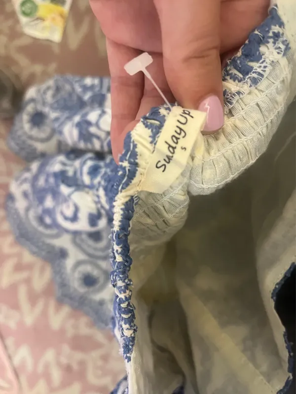 dress lacy and blue - Image 3
