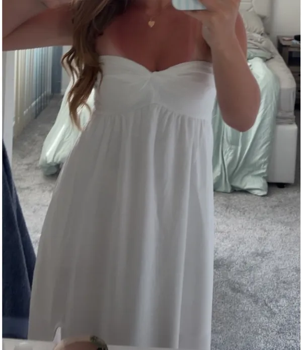 White Hollister Strapless Maxi Dress - Image 2