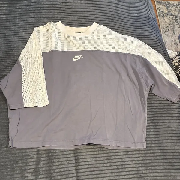 Nike Sportswear Mesh Top SZ: Small Crop RETAIL: $65.00 Gray And White - Image 2