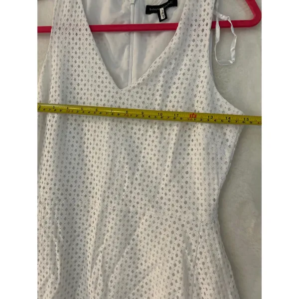 Banana‎ Republic White Eyelet Sleeveless V-Neck Midi Dress with Pockets Size 2 - Image 6