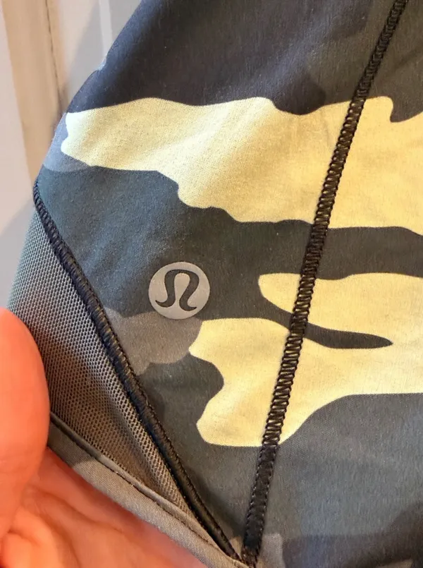 Lululemon Speed Shorts 2.5" - Image 6