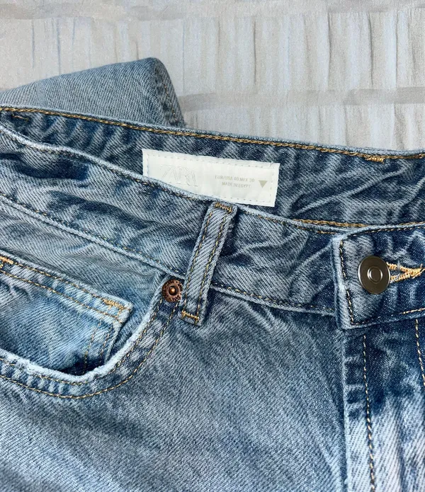 Wide Leg High Rise Jeans - Image 5