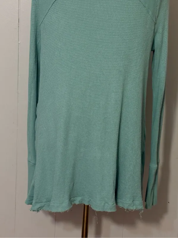 We The Free Free People Malibu Thermal Top Green Size M - Image 9