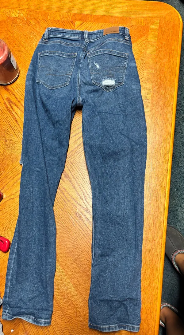 American Eagle Mom Straight Jeans - Image 6