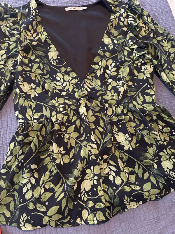 Blue and green blouse - Image 3