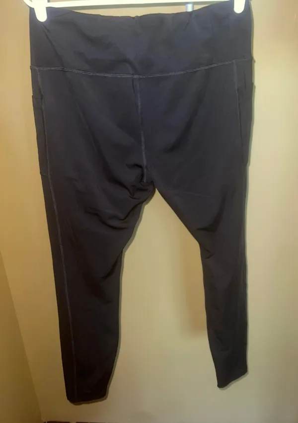 Athletic Leggings Size XL - Image 2