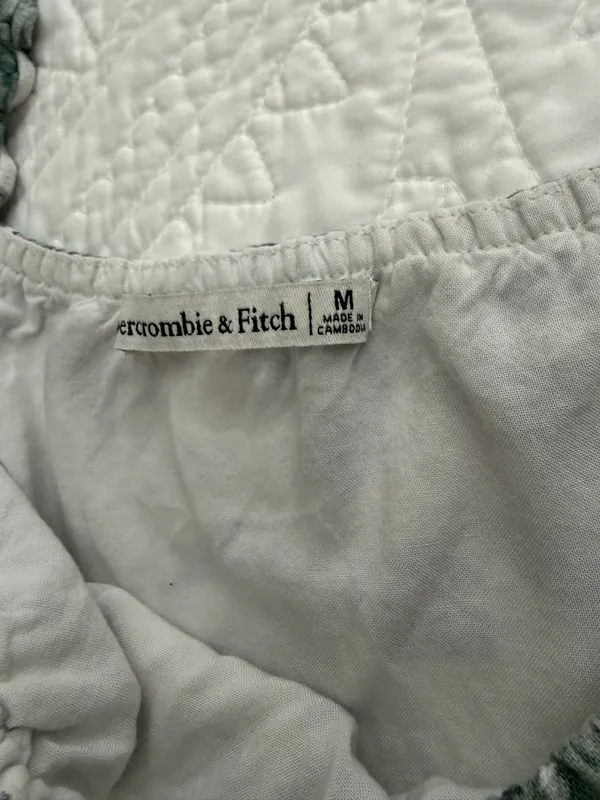 Abercrombie & Fitch Floral Linen Top - Image 2