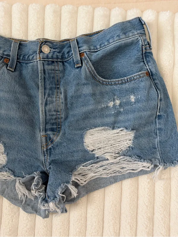 Levi’s 501 Distressed High-Rise Denim Shorts - Blue - Image 3