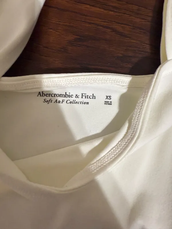 Abercrombie Top Tank - Image 2