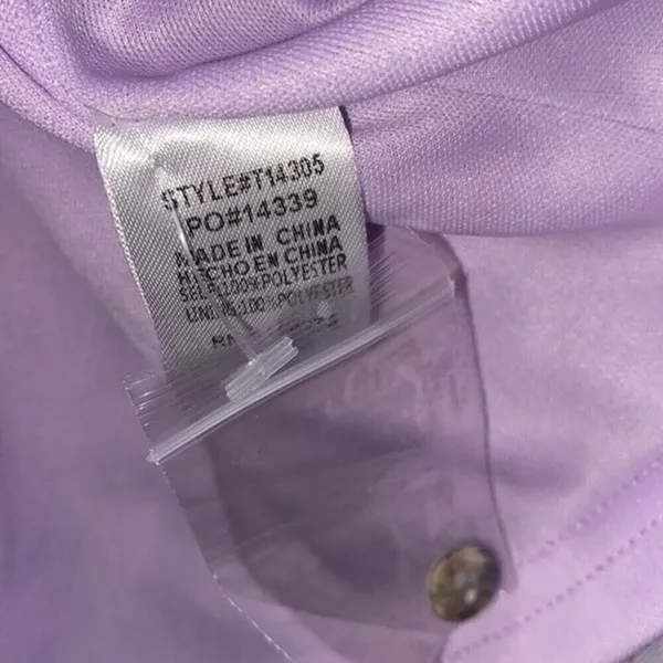 Entro size small lavender floral ruffle top - Image 6