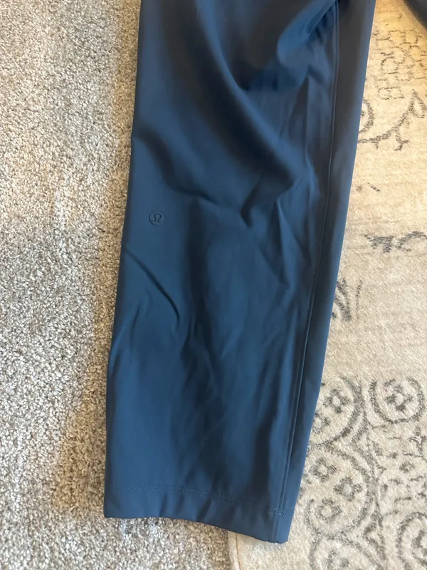 Lululemon Women’s Trouser Pants - Image 5