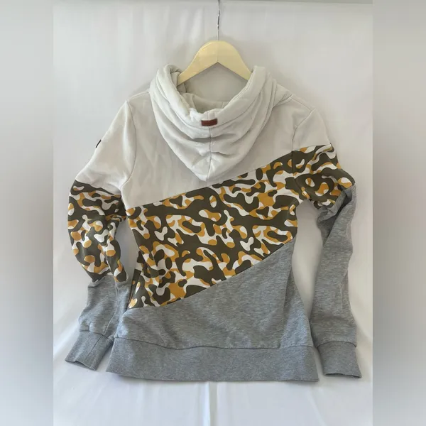 Wanakome Hooded White/Camouflage Pullover Sweatshirt Hoodie size S - Image 5