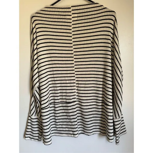 Maurices Womens Sylvan Striped Long Sleeve Tunic Top sz L Soft Strechy Casual - Image 3