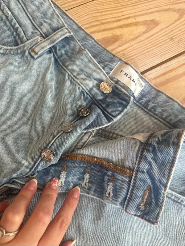 FRAME Denim Shorts size 29 - Image 2