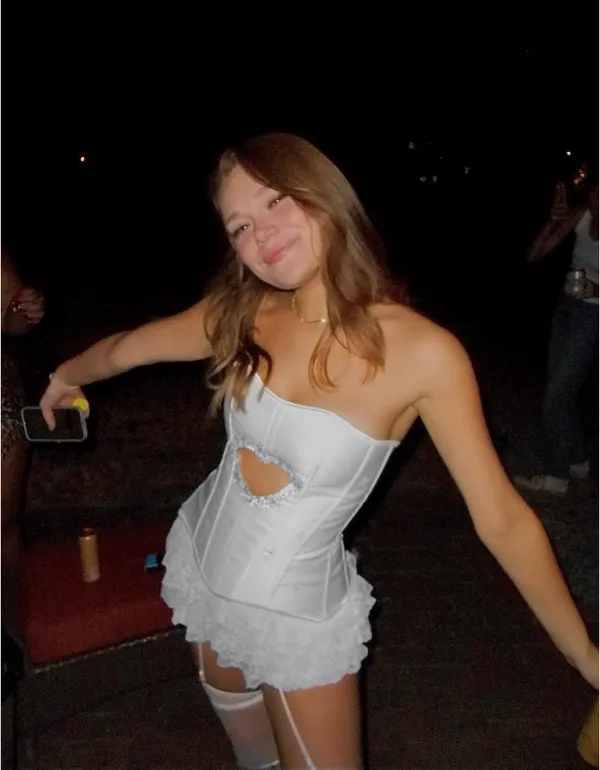 Sabrina Carpenter Corset Top Heart Cut Out - Image 2