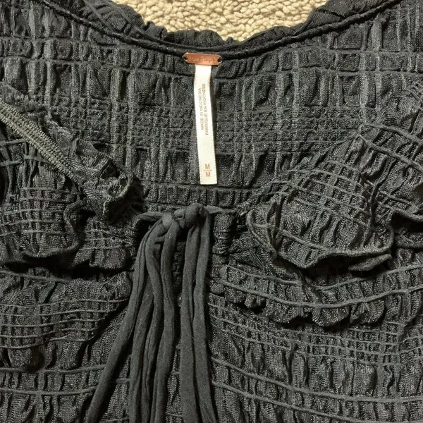 Free People‎ Black Smocked Ruffled Square Neck Crop Top Tank M Fairycore Grunge - Image 5