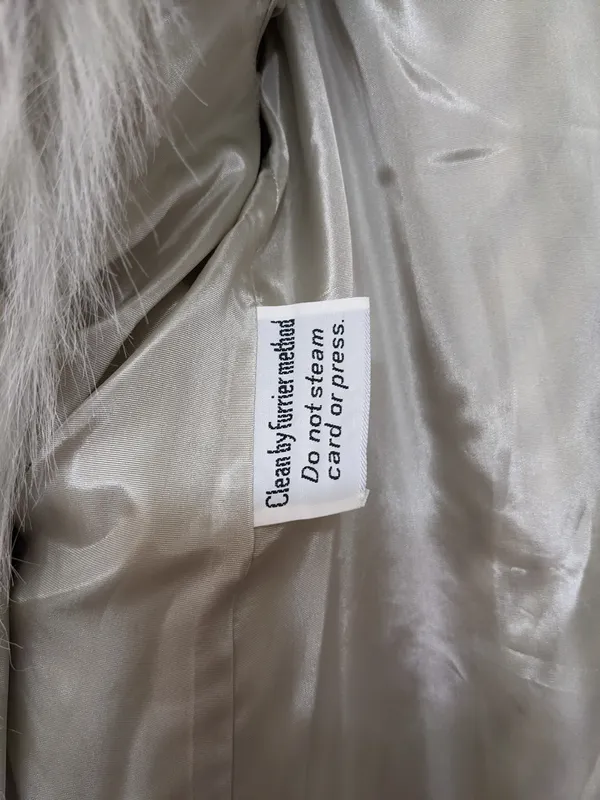 Faux Coat White Size L - Image 3