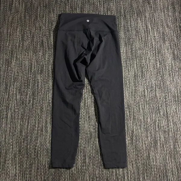 Lululemon Wunder Under Legging High Rise 7/8 Tight *Full-On Luon 25" Size 8 - Image 2