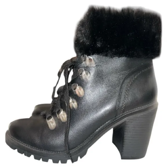 Guess Black faux Fur-trim Lace-Up Boots. New - Image 5