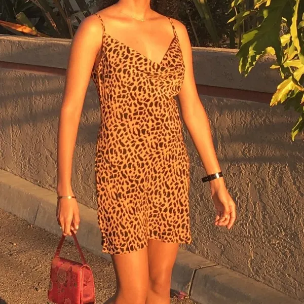 Nasty Gal Leopard print mini dress sz 2 - Image 8