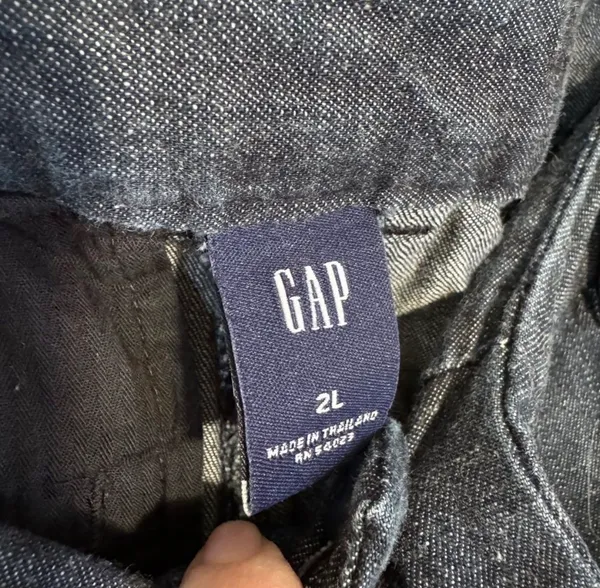 SALE! GAP Dark Denim Wider-Leg Pants Size 2L EUC - Image 6