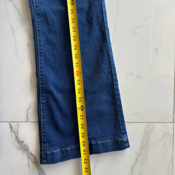 Women’s High Waisted Denim Jeans Size L Button Front Bootcut Blue - Image 5