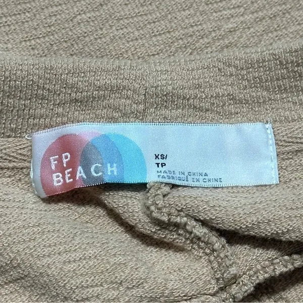Free People FP Beach Women’s Size XS Tan Nude Tie Front Open Back Shirt Top - Image 6