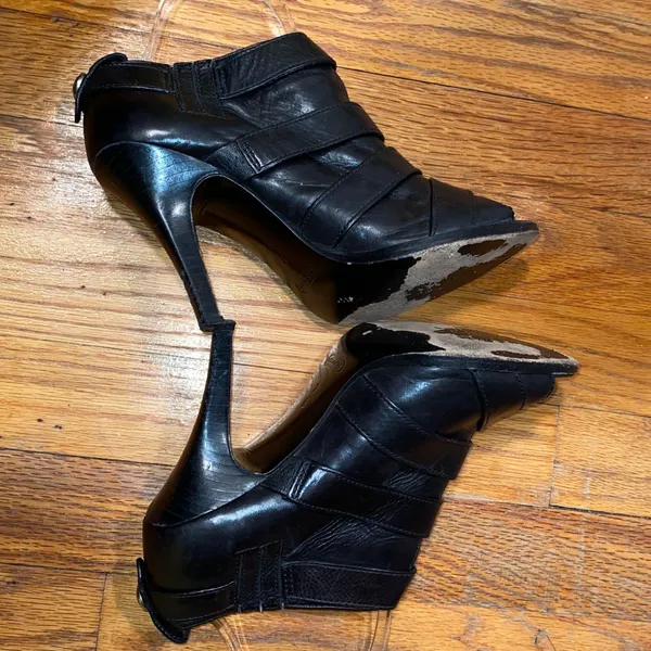 Coach Black Leather Peep Toe Button Gladiator Heels - Image 6