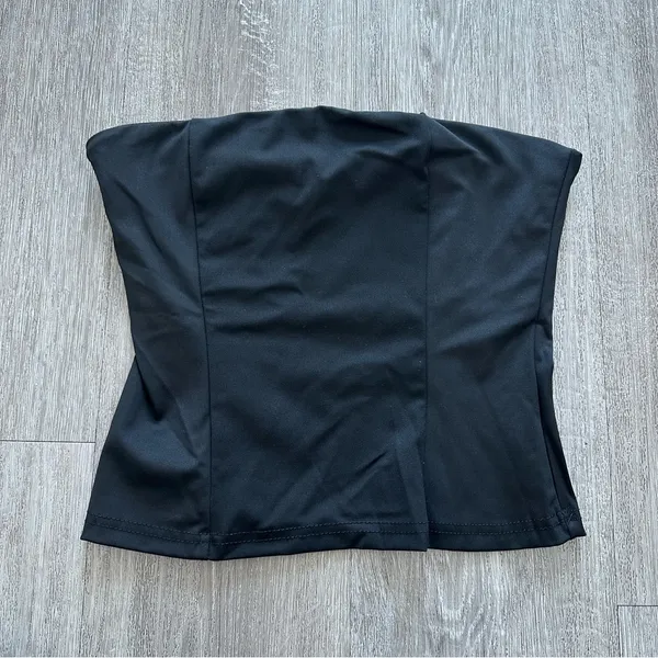 Missguided Bandeau Crop Top - Image 2