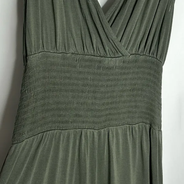 LASCANA Jumpsuit in Dark olive Green Size 4. - Image 5