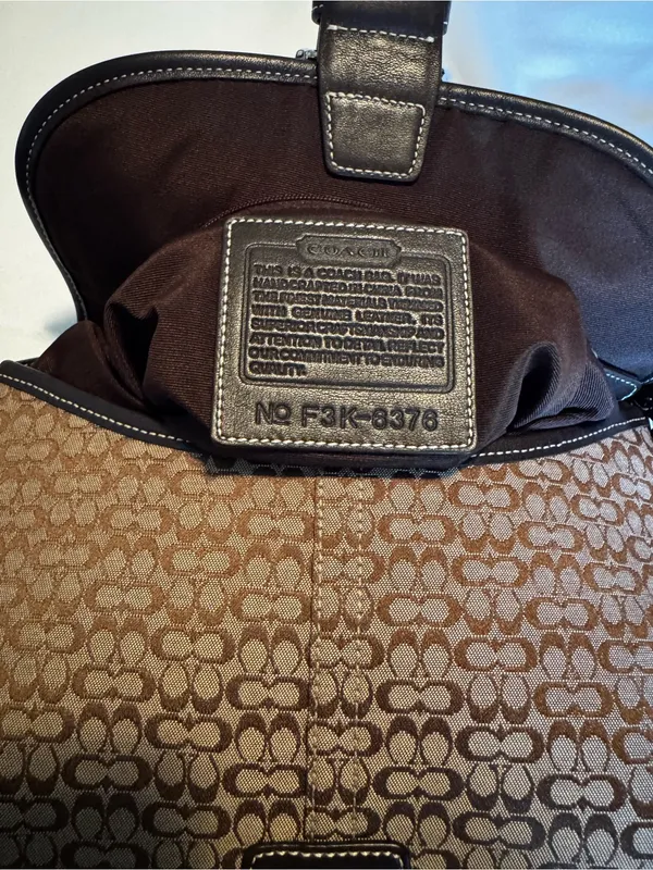 Coach Brown Vintage Signature Canvas Shoulder Bag with Dark Brown Leather Trim - Image 8