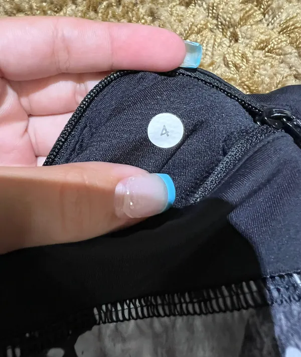 Lululemon Speed Short 2.5” - Image 3