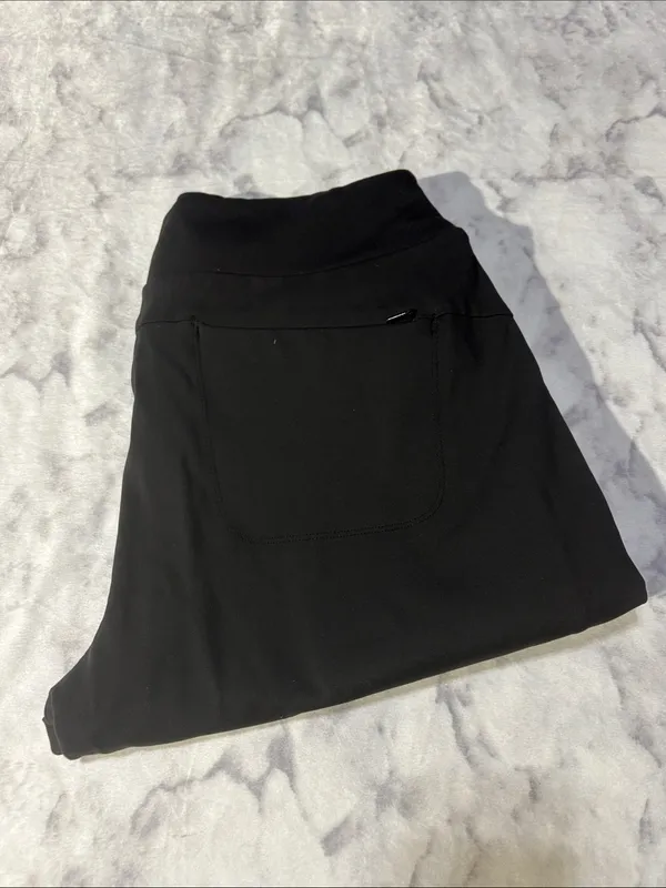 Athleta Highlands Hybrid Cargo - Size 16 - Image 2