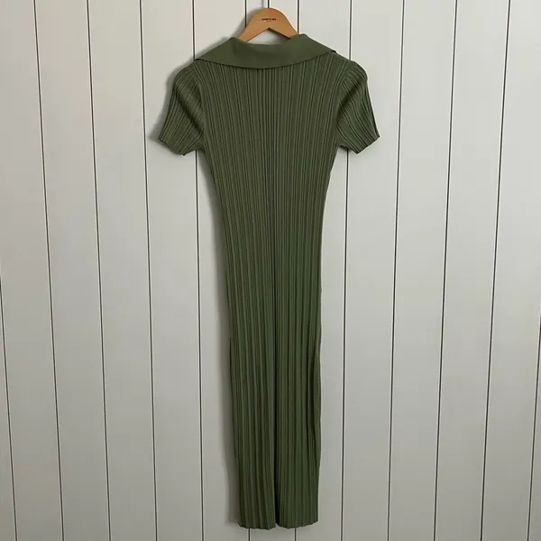 L’academie Revolve Geneva Knit Midi Dress in Green - Image 4