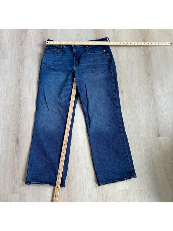 Loft Rivete NWOT Women's Relaxed Straight Mid Rise Jeans Size 32 - Image 6