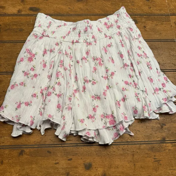Sky To Moon Floral Mini Skirt Elasticized Ruffled‎ Layer Stretchy Size Medium - Image 2