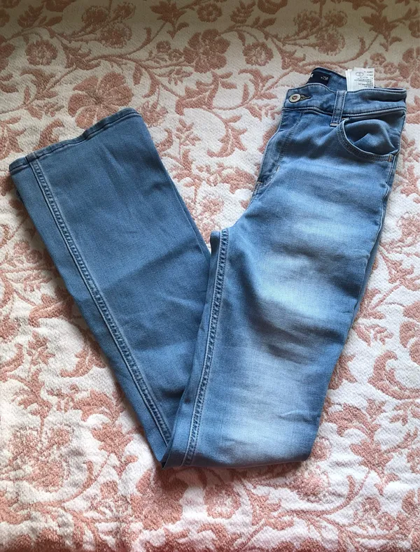 Hollister Co. high rise bootcut jeans in blue, size 25R #bootcut #highrise - Image 2