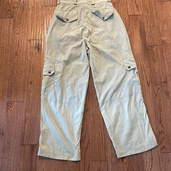 Burton pipe womens green cargo pants size small - Image 10